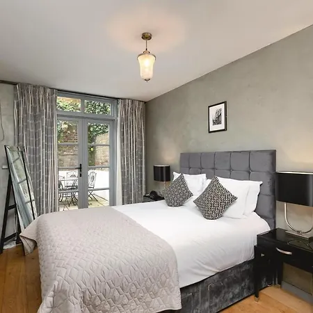 Penthousestays Nr Notting Hill - Luxury 2 Bedroom King Bed Apartment - Near Portobello Road